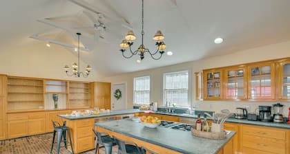 Pet-Friendly Yard: Boston Area Home Near World Cup