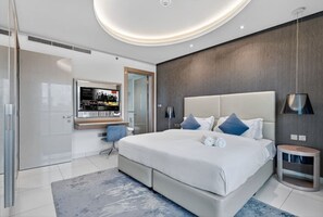Room - FIRST CLASS | 2BR | Burj Khalifa View Elegance (Business Bay)