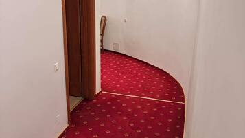 Svit Classic - utsikt mot staden | Interiör