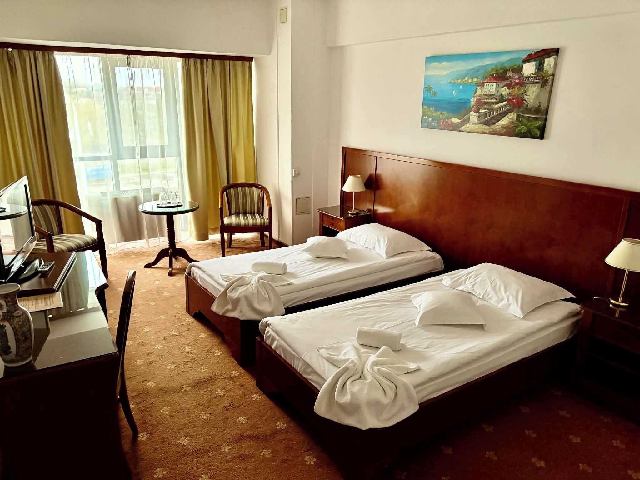 Twin Room, City View