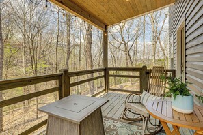 Property grounds - Nature Stay By Guntersville Lake! Cozy Guest Cabin (Grant)