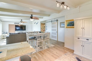 Interior - Steps to Surfside Beach! Ocean-View Texas Retreat (Freeport)