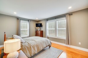 3 chambres, fer et planche à repasser, accès Internet, draps fournis