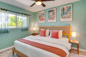 3 habitaciones, tabla de planchar con plancha, internet y ropa de cama 