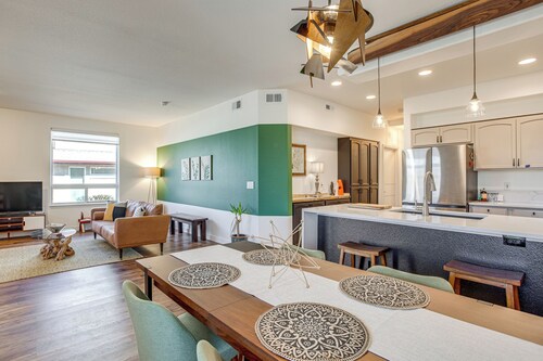 7 Mi to Dtwn! Family Retreat w/ Patio in Denver