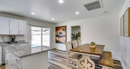 Explore Gila Valley & EAC! Modern Thatcher Home