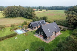 Exterior - Achterhoek Villa with Heated Pool (Aalten)