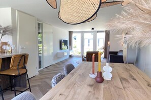 Dining - Holiday Home Near North Sea for 6 (Sint Maarten)