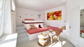 Room - Sunset villa-Infinity pool-spa- Boule (Paros)