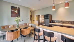 Dining - Holiday Home for 4 in Den Burg (Den Burg)