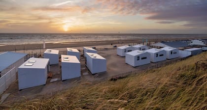 Maison de plage avec vue partielle sur la mer