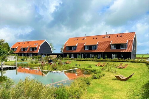 Luxury Villa with Sauna for 12