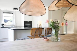 Dining - Modern Coastal Retreat with Garden (Sint Maarten)