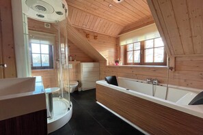 Shower - Forest Villa, Rural Twente (Den Ham)