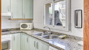 Private kitchen - Casa Mallols: 4 Bedrooms with Shared Pool (L'Escala)