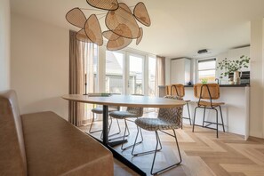 Dining - Stylish Coastal Home with Garden (Sint Maarten)