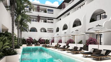 2 outdoor pools