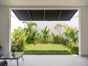 Habitación doble, balcón | Interior