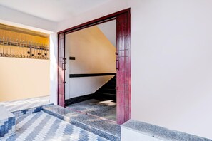 Property grounds - Super Townhouse Bhangagarh Bus Terminal (Guwahati)