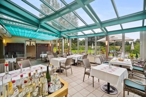 Dining - Ferienhaus am Hotel mit Wellnes und Sport (Benneckenstein)