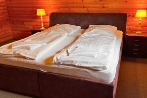 Room - Ferienhaus am Hotel mit Wellnes und Sport (Benneckenstein)