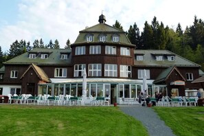 Exterior - Ferienhaus am Hotel mit Wellnes und Sport (Benneckenstein)