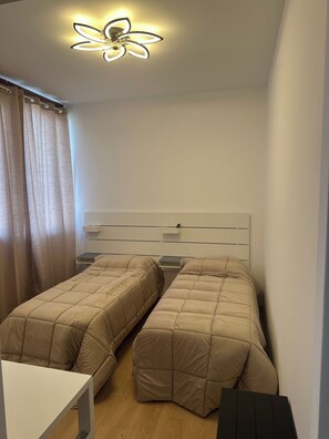 Room - LOCANDA TOP 31 (Limena)