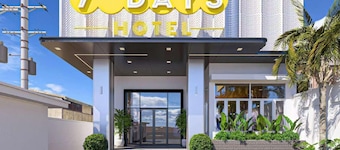 Seven Days Hotel