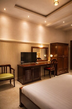 Basic Double Room | Bar mini, meja, Wi-fi percuma, cadar katil 