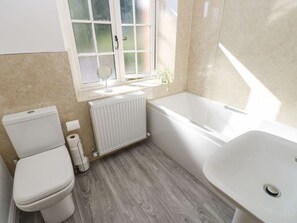 Shower - Bay Tree Cottage, Richmond (Richmond)