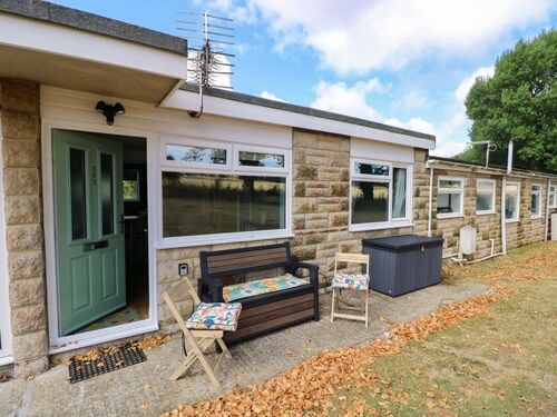 Charming Downs View Chalet in Sandown Bay