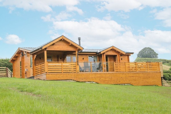 Manor Farm Lodges - Dragon Lodge