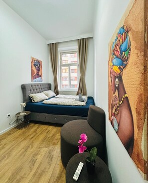 Perushuone | Silitysrauta/-lauta, ilmainen Wi-Fi