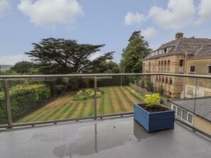 Property grounds - Cedar Gardens, Llanbedr-Dyffryn-Clwyd (Ruthin)