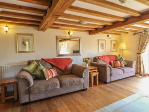 Living area - The Milk House, Wirksworth (Matlock)