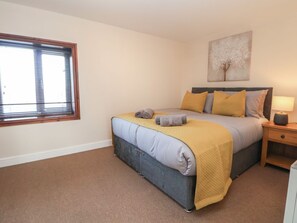 Room - Quayside Apartment, in Nantwich. (Nantwich)