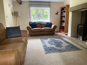 Fireplace - The Groom’s Cottage, Market Weighton (Market Weighton)