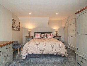 3 bedrooms, WiFi - 15 High Street Burniston 3-bed (Scarborough)