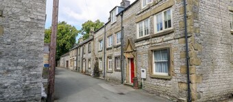 Top House Tideswell Derbyshire