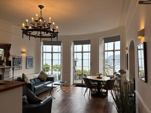 Interior - Bayview Tower, Lynton (Lynton)