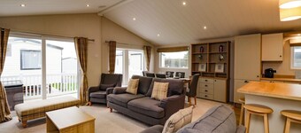 Lodge BR55 at Pevensey Bay, Pevensey Bay
