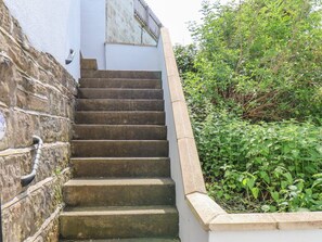 Property grounds - Steps Cottage, North Yorkshire (Whitby)