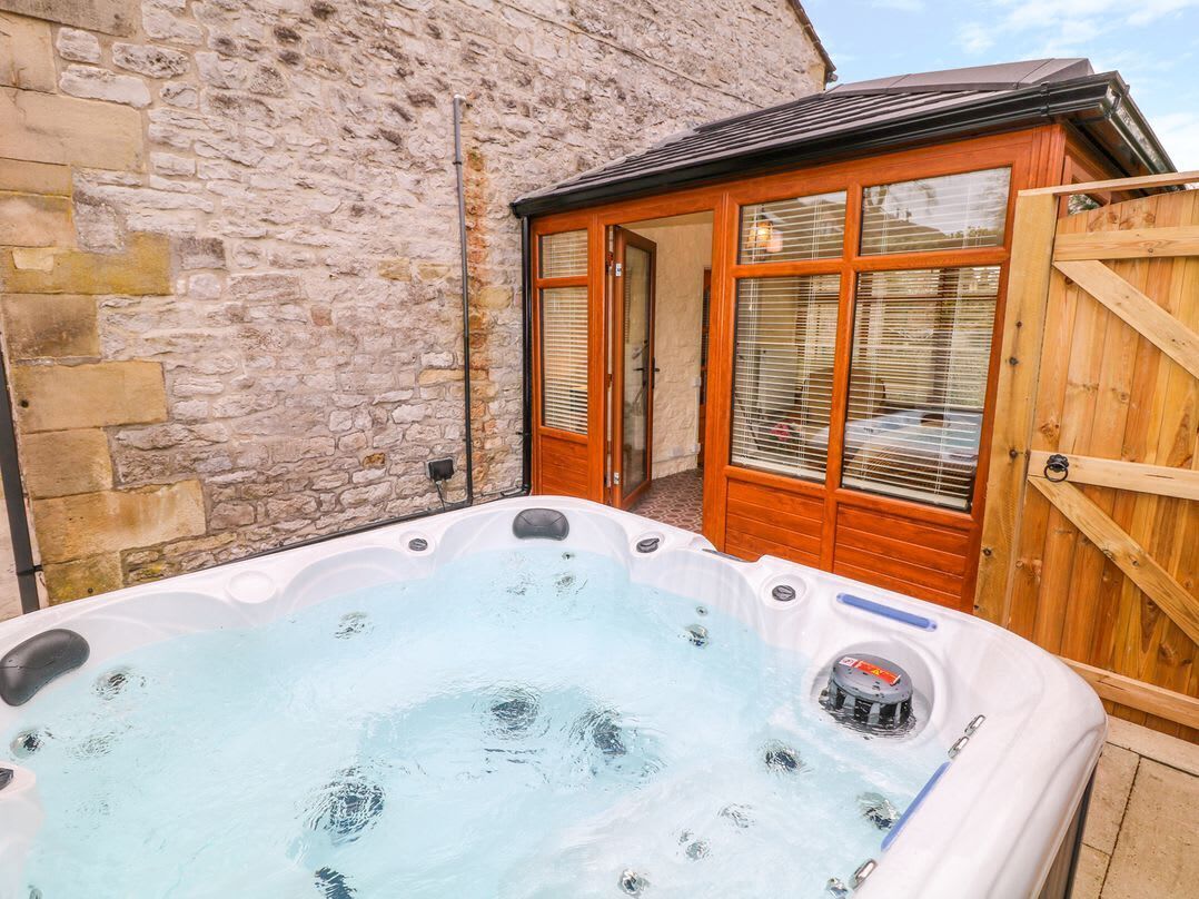 Baignoire à remous extérieure