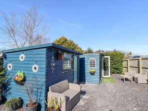 Terrace/patio - The Dollhouse, Cayton Bay 3 bed (Scarborough)