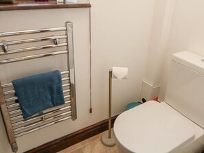 Shower - Sylvannah, Buxton, Derbyshire. (Buxton)