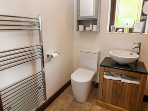 Shower - Sylvannah, Buxton, Derbyshire. (Buxton)