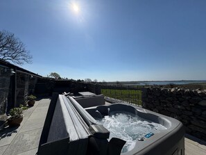 Terrace/patio - Gaerau Bach, in Llanbedr, Gwynedd. (Llanbedr)
