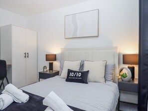 WiFi - Milana - A Charming Home in Tiverton (Tiverton)