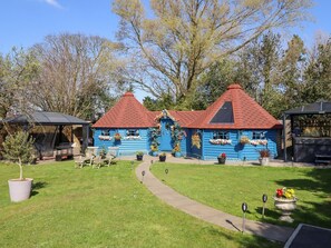 Exterior - Applejacks Orchard in Holywell (Holywell)
