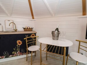 Dining - Applejacks Orchard in Holywell (Holywell)